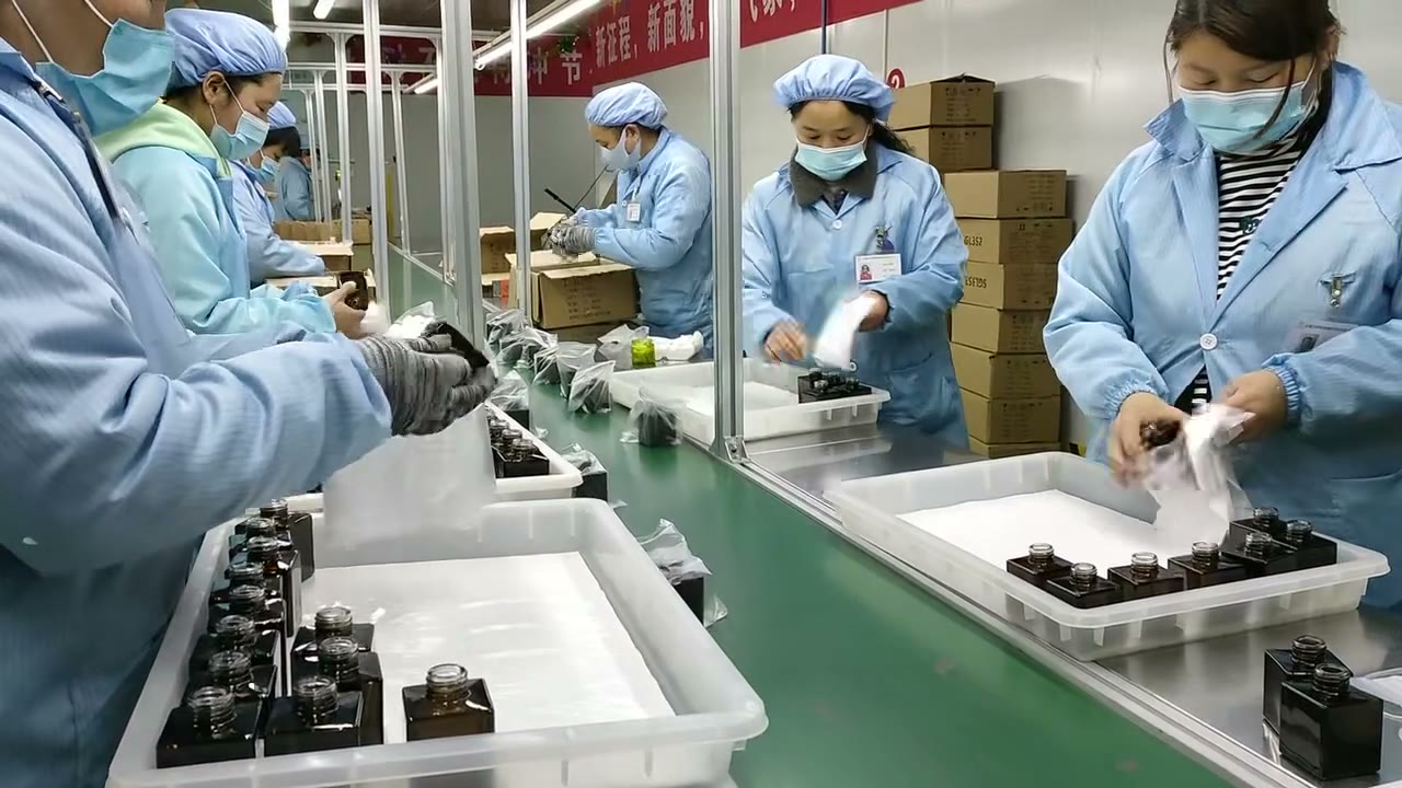 OULORPACK quality inspection process for finished perfume bottles